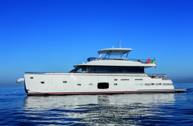 Azimut Megallano 76
